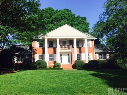555 10th Street