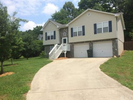 2221 Olde Valley Drive sold home in Olde Farm, Hudson, NC
