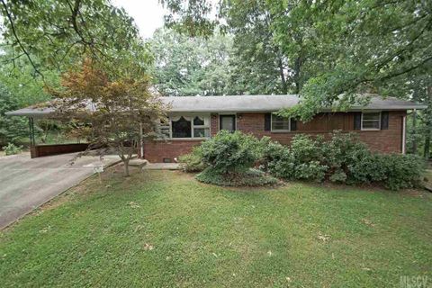 2945 7th Street Drive