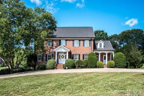 1009 10th Street Lane