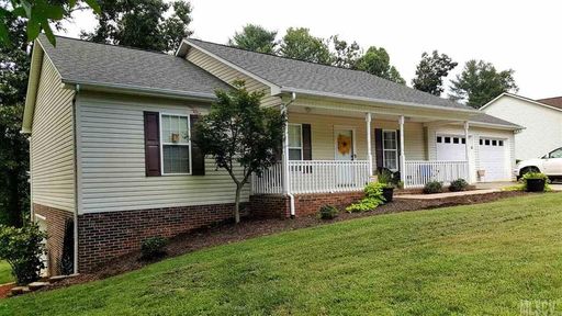2468 Wilderness Lane sold home in Deer Track, Lenoir, NC