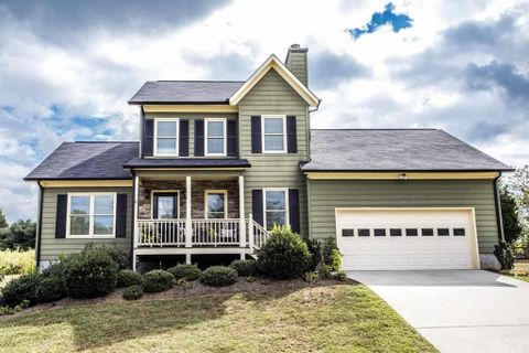 1676 Buffett Circle