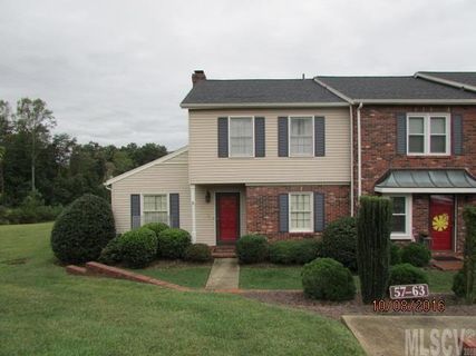 2705 N Center Street 57