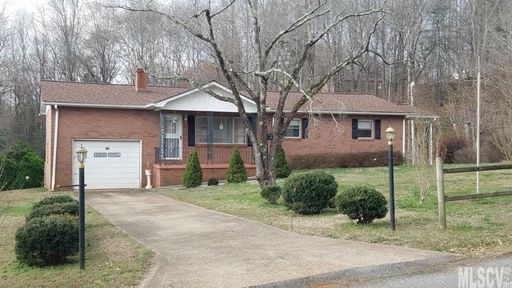 103 Dogwood Court
