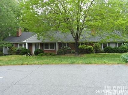332 Forest Hills Drive sold home in Forest Hills, Wilkesboro, NC