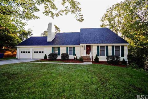 3540 4th Street Boulevard sold home in Northmoor, Hickory, NC