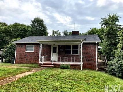 2026 4th Street sold home in E P Huffman, Hickory, NC