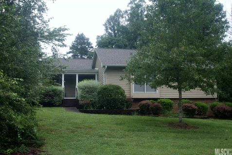1656 Arrow Lane sold home in Sherwood Forest, Morganton, NC
