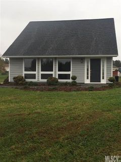 2268 Bay Court