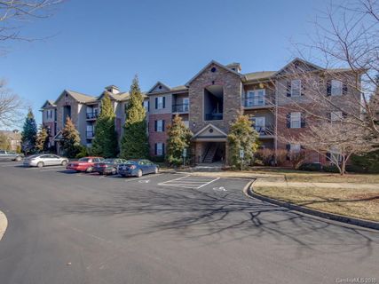 135 Appeldoorn Circle