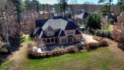 319 Greenbay Road 22