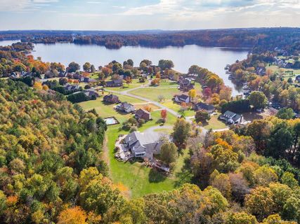 141 Oak Point Drive sold home in Cross Creek, Cherryville, NC