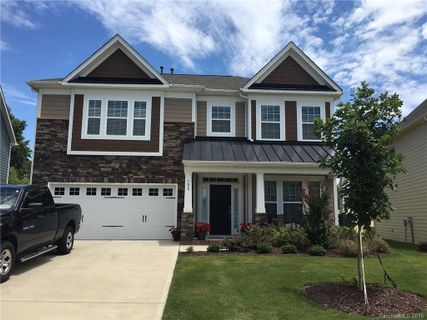 308 Hawks Creek Parkway