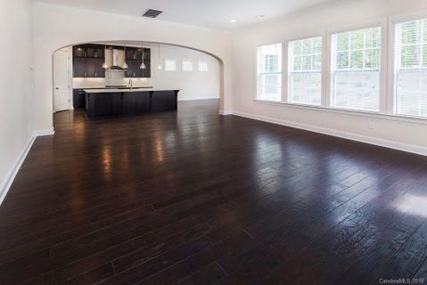155 Monteray Oaks Circle