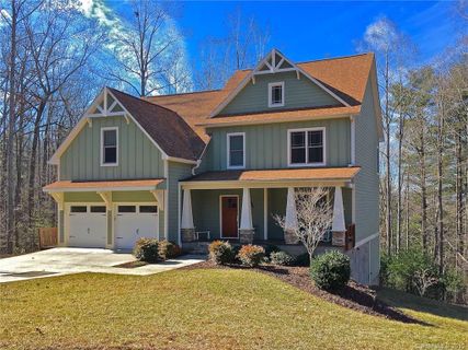 16 Angler Trail sold home in Cedar Crest Heights, Asheville, NC