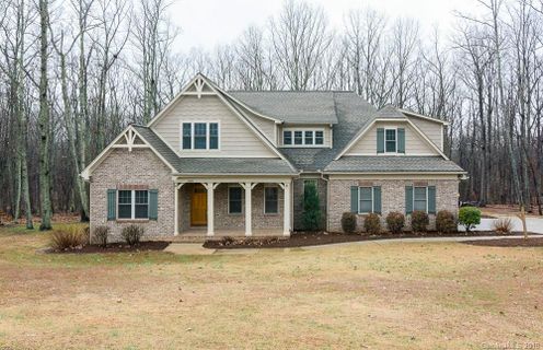 5461 Dolphin Lane
