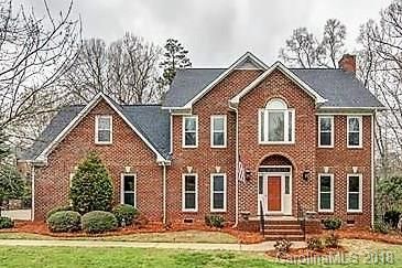 1600 Village Court sold home in Colony Woods, Gastonia, NC