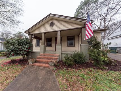 817 Jackson Street