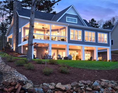 250 Talon Court