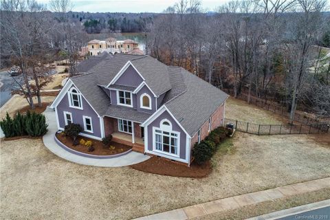 9902 River Walk Way