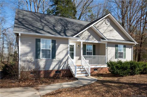 208 Flushing Drive