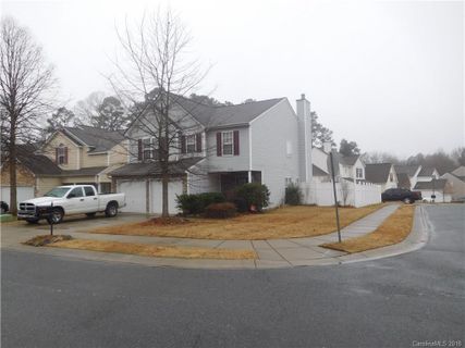 5737 Brookfield Pointe Drive sold home in Sunset Oaks, Charlotte, NC