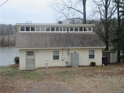 22270 Oakwood Road