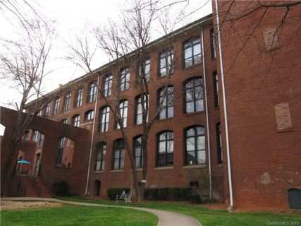 201 Hoskins Road 325 sold home in Foxridge, Charlotte, NC