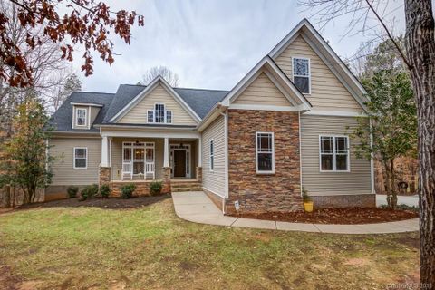 5712 Davis Road