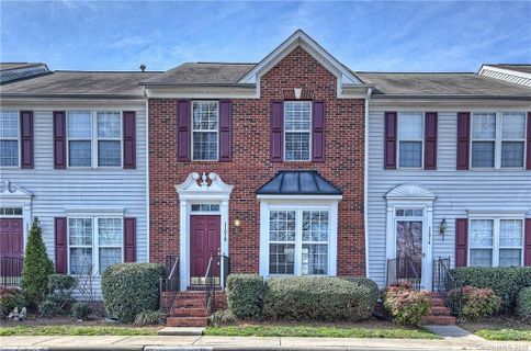 Previously sold for $160,000