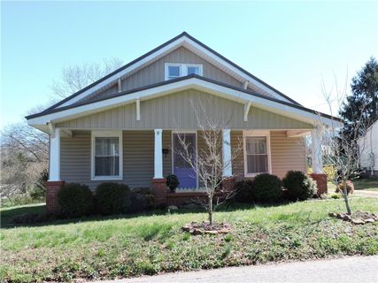 1280 21st Street 28-29/ sold home in Highland Park, Hickory, NC