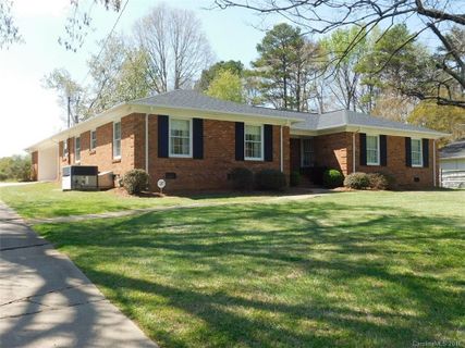 6311 Lake Forest Road