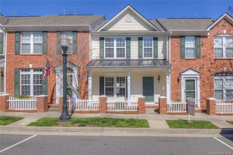 949 Coolsprings Lane sold home in Manchester, Rock Hill, SC