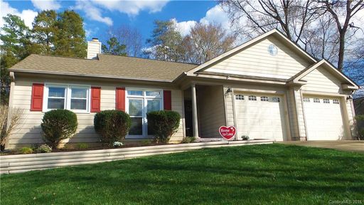 156 Edgewater Drive