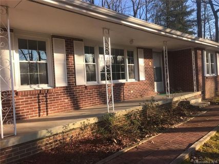 483 University Heights Road sold home in University Heights, Cullowhee, NC