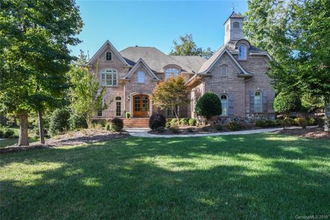 1116 Bromley Drive