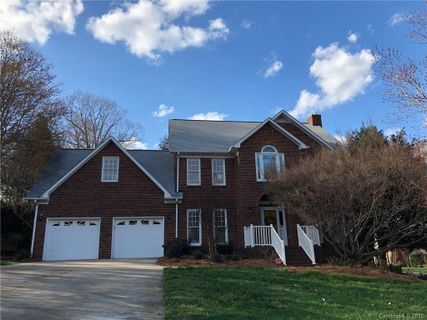 1514 Village Court sold home in Colony Woods, Gastonia, NC