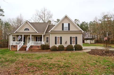 525 Flying Eagle Drive