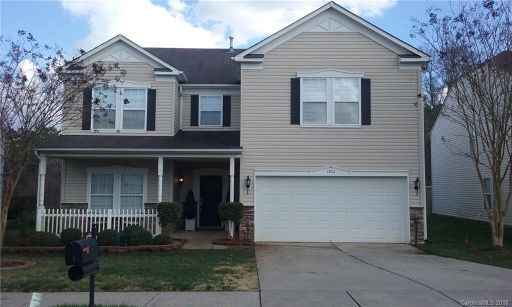 1902 Hamilton Forest Drive sold home in The Woodlands, Charlotte, NC
