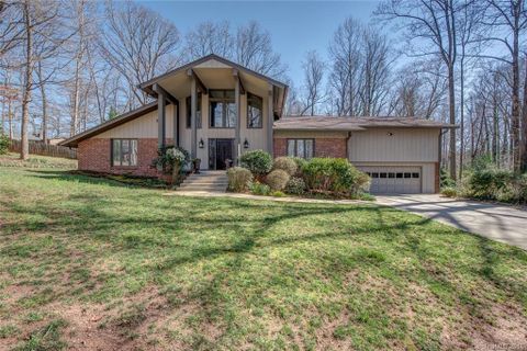 210 Vauxhall Drive sold home in Vauxhall, Shelby, NC