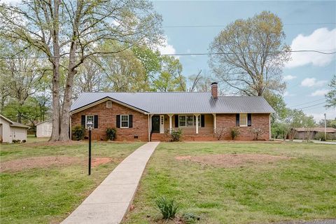 619 Crestridge Road