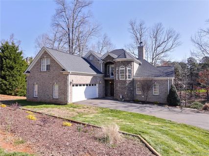 141 Ridge Top Road
