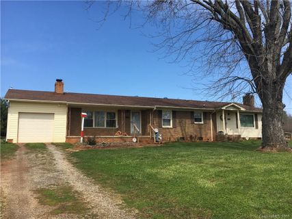 305 Rockdale Road