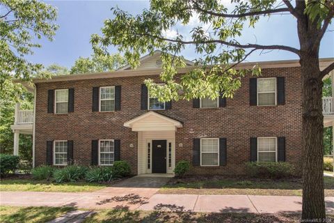 19832 Feriba Place