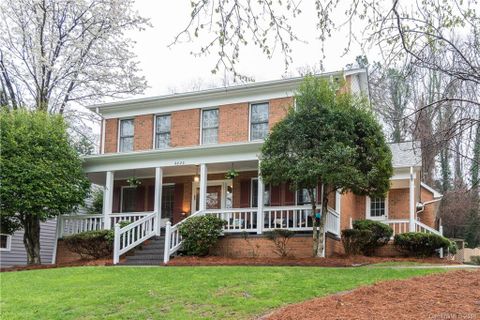 6822 Loretta Place