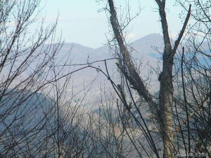 126 Large Poplar Trail sold home in Preserve at Chestnut Flats, Waynesville, NC
