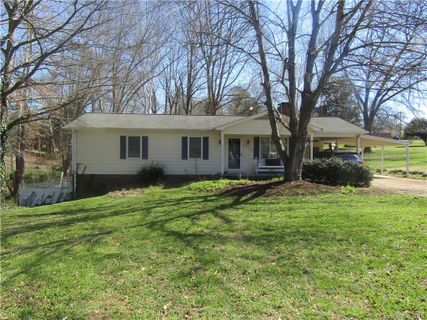 3043 Charles Road