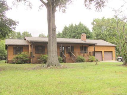 765 Hillcroft Place 2