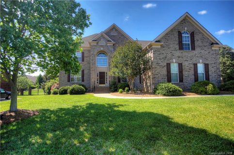 3005 Whisperfield Lane