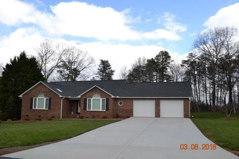 1160 Oak Creek Drive 8 sold home in Oak Creek, Conover, NC